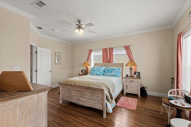 1226 NE Rivers Bend Way, Steinhatchee, FL 32359