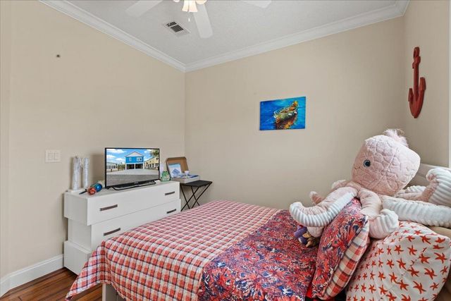 1226 NE Rivers Bend Way, Steinhatchee, FL 32359