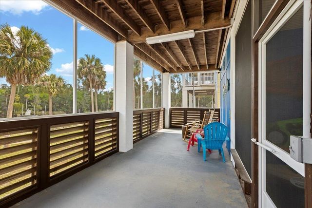 1226 NE Rivers Bend Way, Steinhatchee, FL 32359