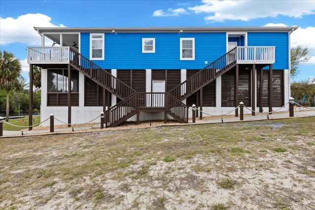 1226 NE Rivers Bend Way, Steinhatchee, FL 32359