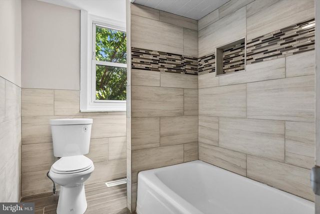 109 N BROADWAY, Gloucester City, NJ 08030