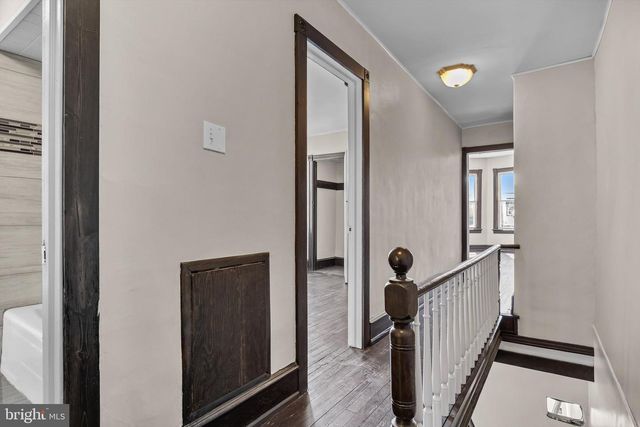 109 N BROADWAY, Gloucester City, NJ 08030