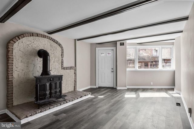 109 N BROADWAY, Gloucester City, NJ 08030