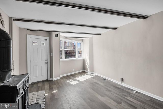 109 N BROADWAY, Gloucester City, NJ 08030