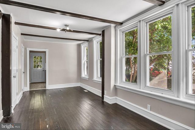 109 N BROADWAY, Gloucester City, NJ 08030