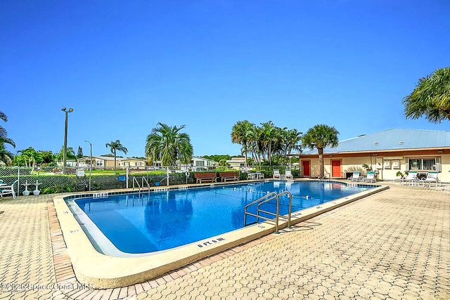 1748 Coco Plum Street NE, Palm Bay, FL 32905