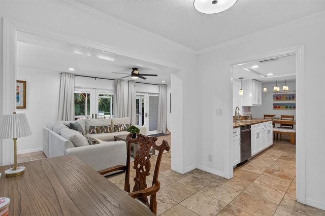 4431 NE 28th Avenue, Lighthouse Point, FL 33064
