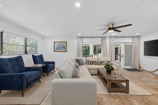 4431 NE 28th Avenue, Lighthouse Point, FL 33064