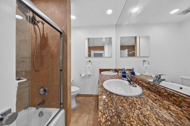 4431 NE 28th Avenue, Lighthouse Point, FL 33064