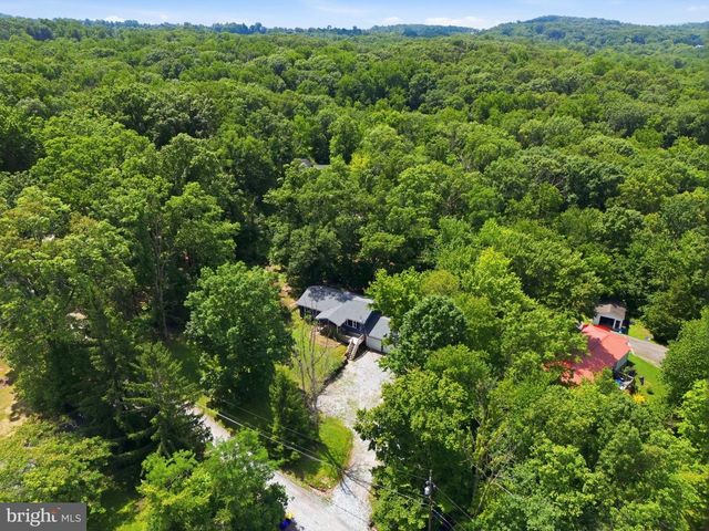 180 KENNEDY LN, Etters, PA 17319