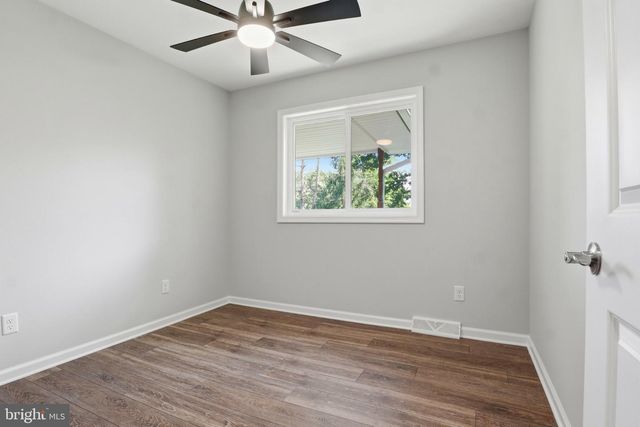 180 KENNEDY LN, Etters, PA 17319