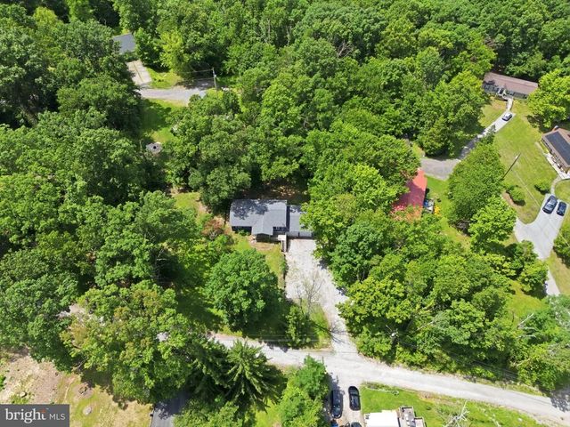 180 KENNEDY LN, Etters, PA 17319