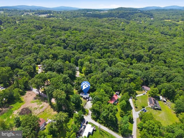 180 KENNEDY LN, Etters, PA 17319