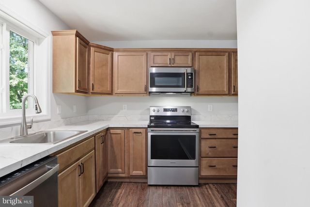 180 KENNEDY LN, Etters, PA 17319