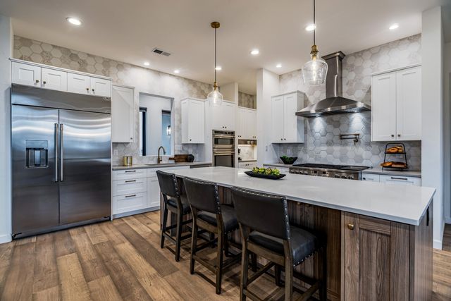 7021 Beverly Hills Avenue NE, Albuquerque, NM 87113