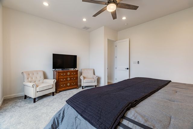 7021 Beverly Hills Avenue NE, Albuquerque, NM 87113