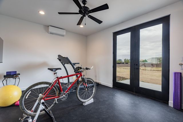 7021 Beverly Hills Avenue NE, Albuquerque, NM 87113