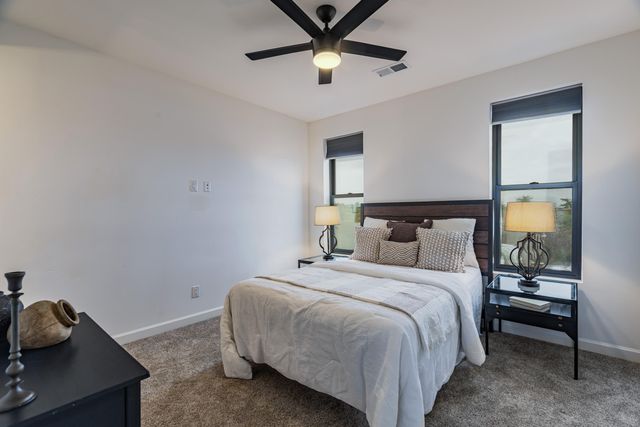 7021 Beverly Hills Avenue NE, Albuquerque, NM 87113