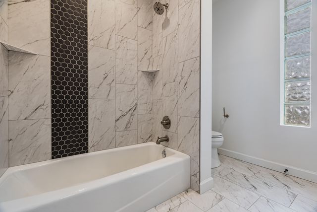 7021 Beverly Hills Avenue NE, Albuquerque, NM 87113