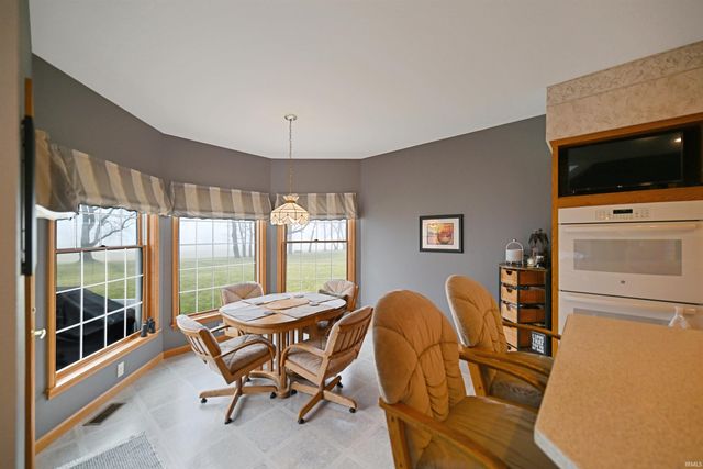 13826 N 560 E, Syracuse, IN 46567