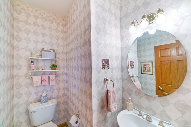 13826 N 560 E, Syracuse, IN 46567