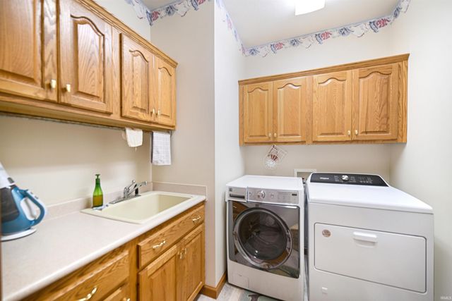 13826 N 560 E, Syracuse, IN 46567