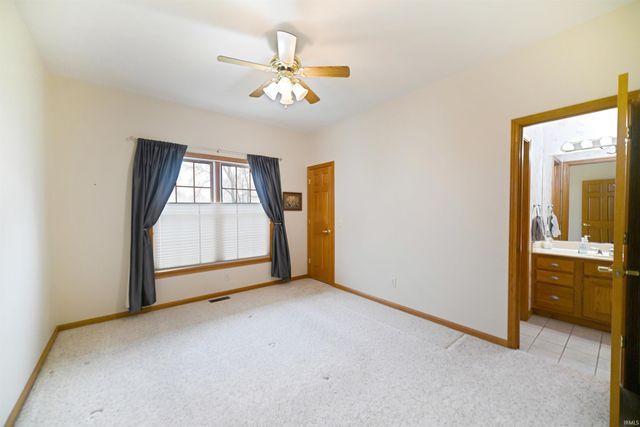 13826 N 560 E, Syracuse, IN 46567