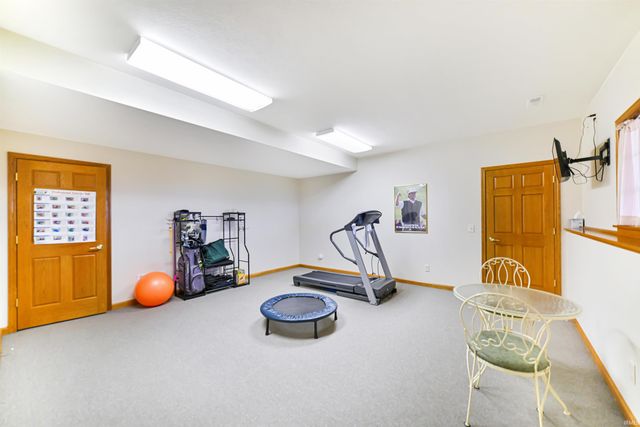 13826 N 560 E, Syracuse, IN 46567