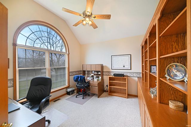 13826 N 560 E, Syracuse, IN 46567