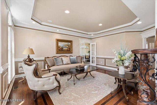 828 Dancer Lane, Manalapan, NJ 07726