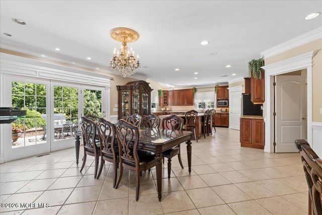 828 Dancer Lane, Manalapan, NJ 07726
