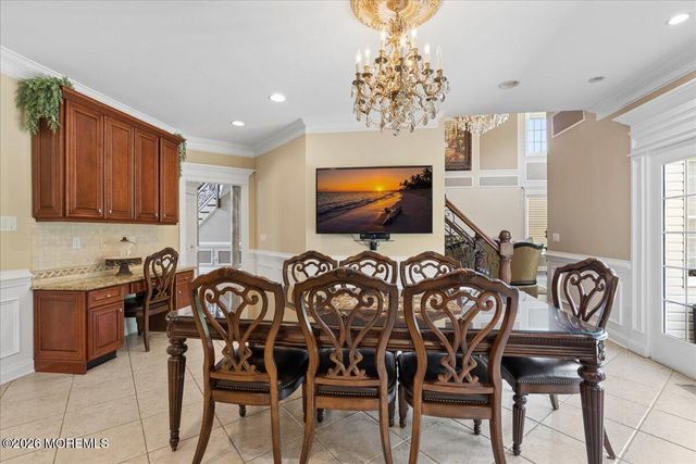 828 Dancer Lane, Manalapan, NJ 07726