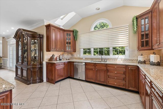 828 Dancer Lane, Manalapan, NJ 07726