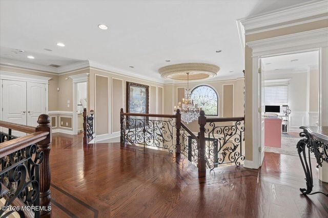 828 Dancer Lane, Manalapan, NJ 07726