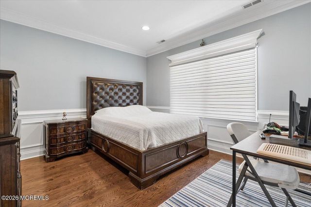 828 Dancer Lane, Manalapan, NJ 07726