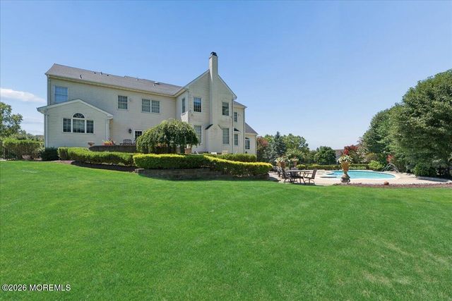 828 Dancer Lane, Manalapan, NJ 07726
