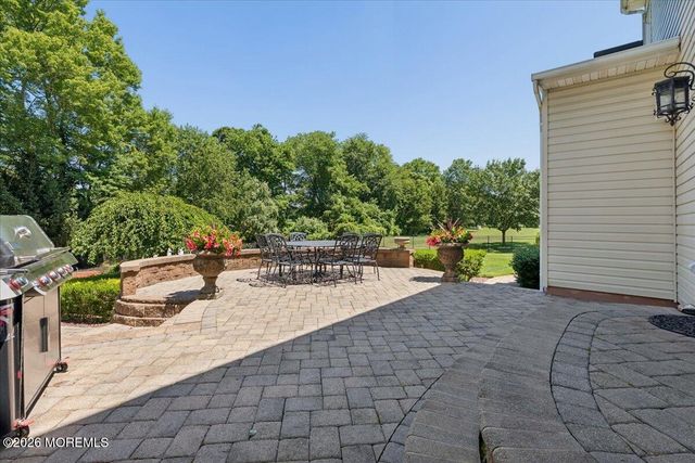 828 Dancer Lane, Manalapan, NJ 07726