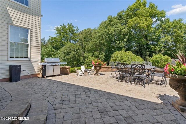 828 Dancer Lane, Manalapan, NJ 07726