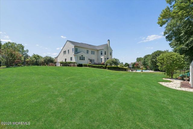 828 Dancer Lane, Manalapan, NJ 07726