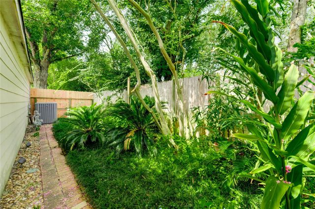 3831 Wood Stone Walk Drive, Houston, TX 77084