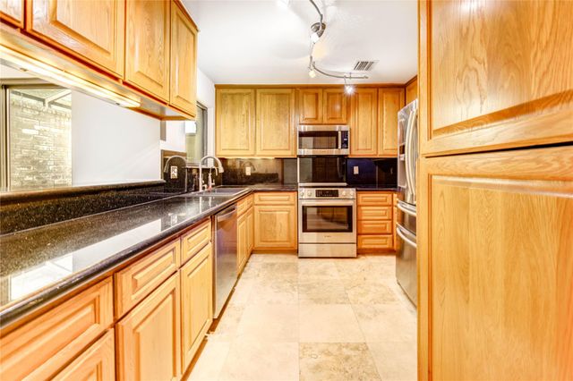 3831 Wood Stone Walk Drive, Houston, TX 77084