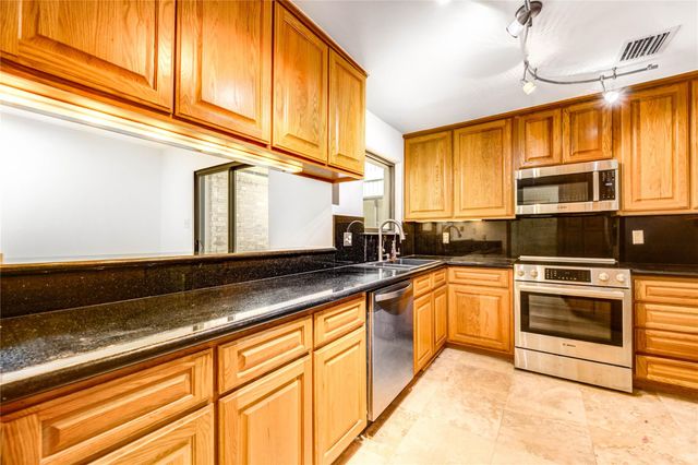 3831 Wood Stone Walk Drive, Houston, TX 77084
