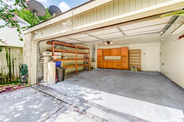 3831 Wood Stone Walk Drive, Houston, TX 77084