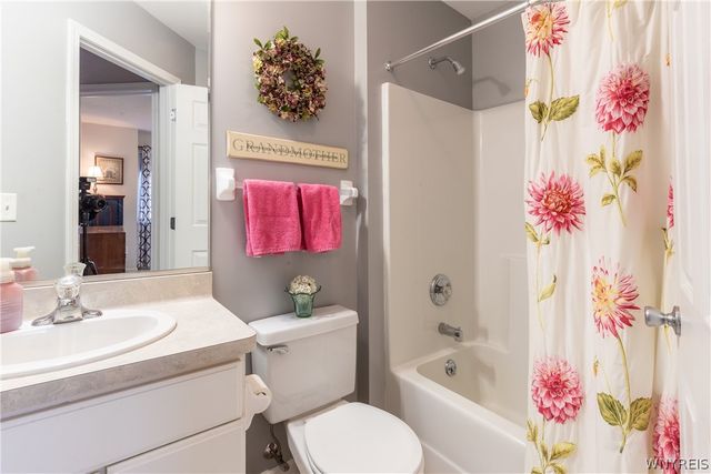 2657 Rishan Terrace, Wheatfield, NY 14304