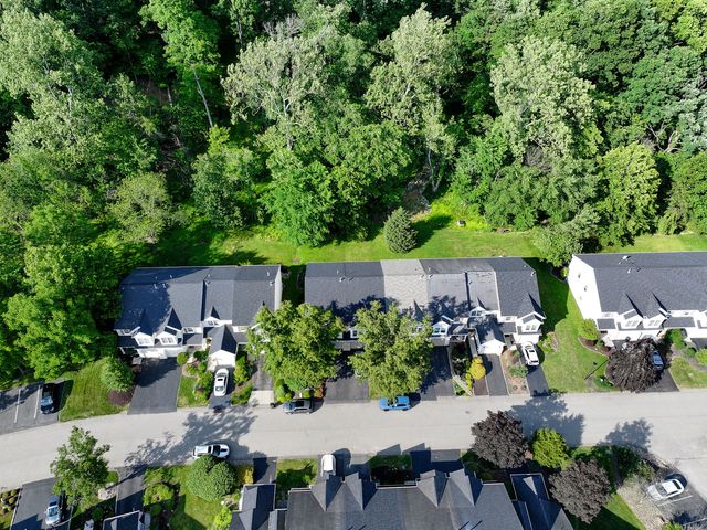 255 Commons Drive, Oakmont, PA 15139