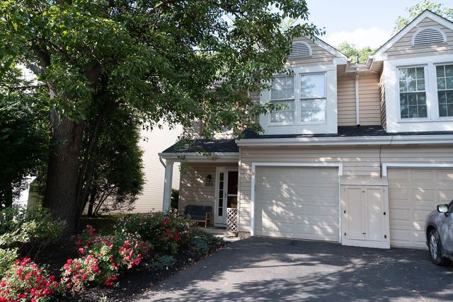 255 Commons Drive, Oakmont, PA 15139