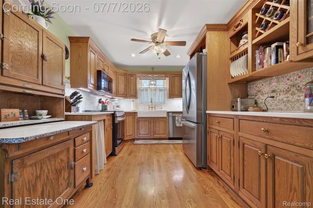 4 N Church Street, Brandon Charter Township, MI 48462