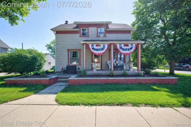 4 N Church Street, Brandon Charter Township, MI 48462
