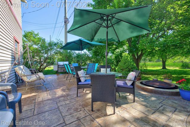 4 N Church Street, Brandon Charter Township, MI 48462