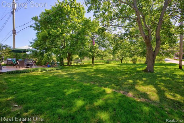 4 N Church Street, Brandon Charter Township, MI 48462